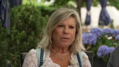 Trachtenliebe mit Herz: Marianne Hartls besondere Dirndl-Sammlung