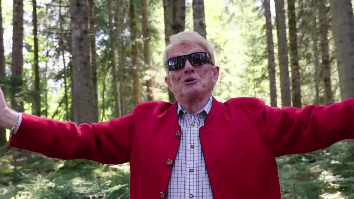 Heino trennt sich von 1200 persönlichen Andenken